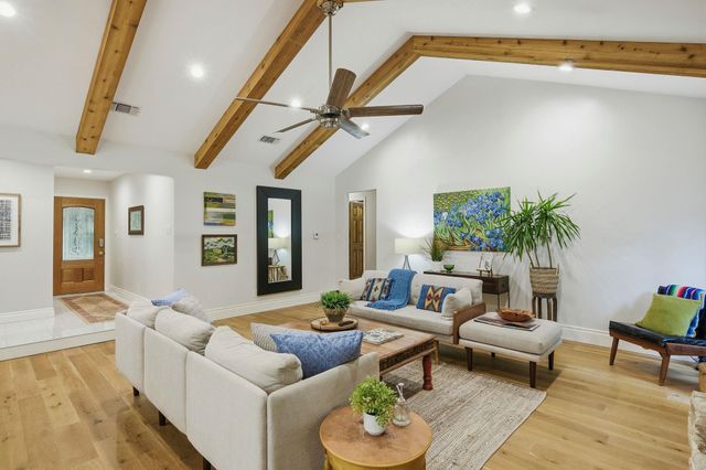 11101 Yucca DR, Austin, TX 78759