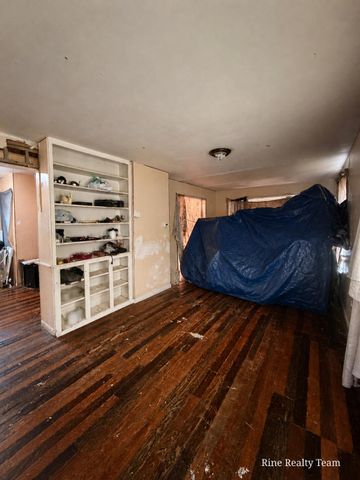 47 Frisbie Avenue, Battle Creek, MI 49037