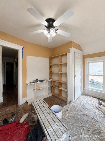 47 Frisbie Avenue, Battle Creek, MI 49037