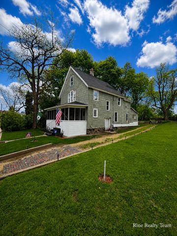 47 Frisbie Avenue, Battle Creek, MI 49037