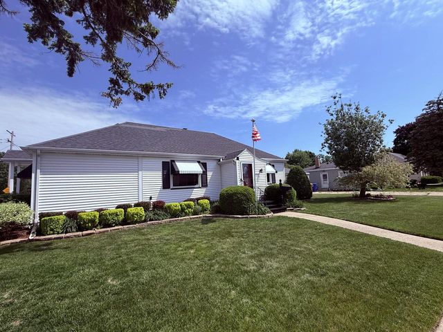 1826 26th STREET, Kenosha, WI 53140