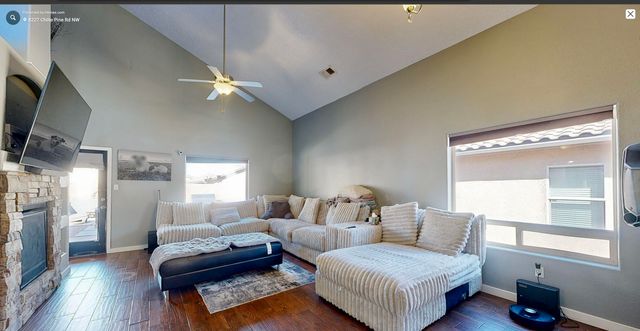8227 Chilte Pine Road NW, Albuquerque, NM 87120