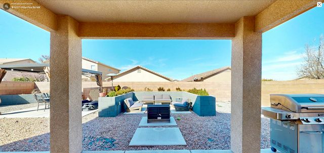 8227 Chilte Pine Road NW, Albuquerque, NM 87120