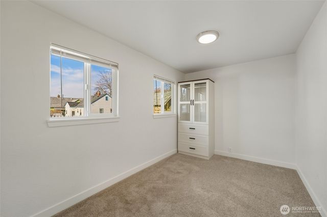 564 S 1st Street, Walla Walla, WA 99362