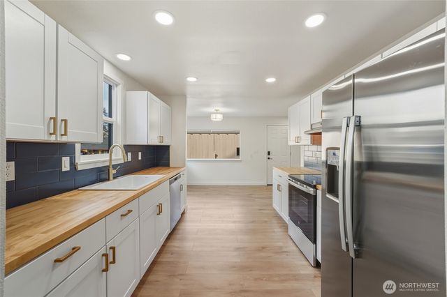 564 S 1st Street, Walla Walla, WA 99362