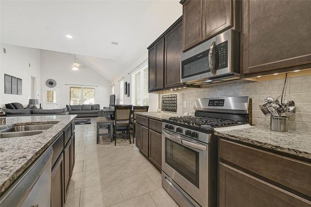 21429 Elk Haven Ln, Porter, TX 77365