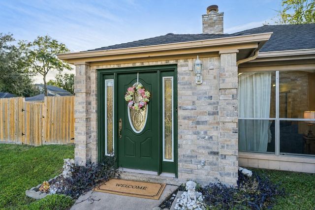 2918 Crest Park Drive, Houston, TX 77082