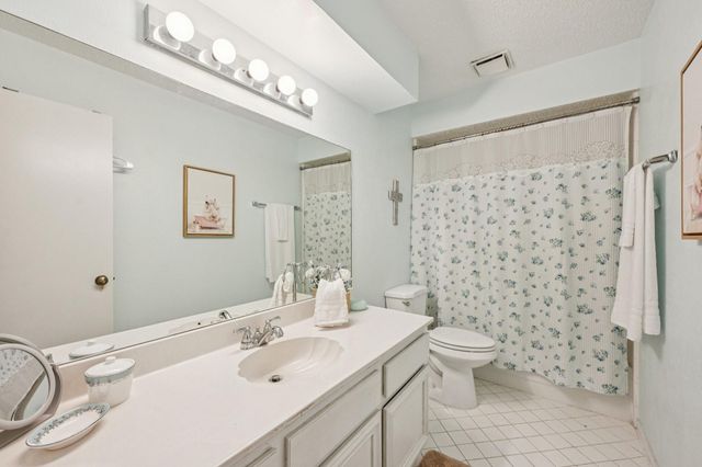 2918 Crest Park Drive, Houston, TX 77082