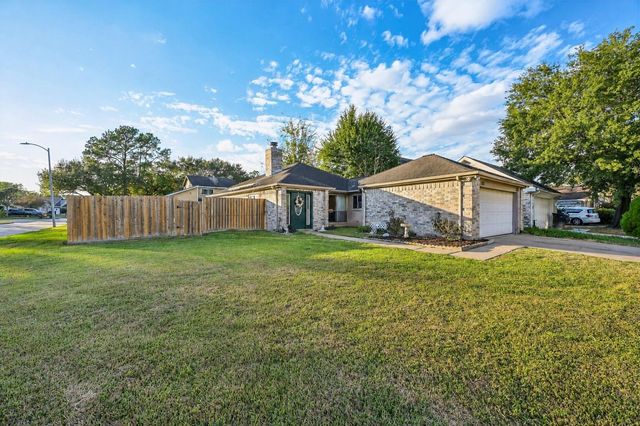 2918 Crest Park Drive, Houston, TX 77082