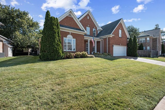 2517 Tisdale Dr, Thompsons Station, TN 37179