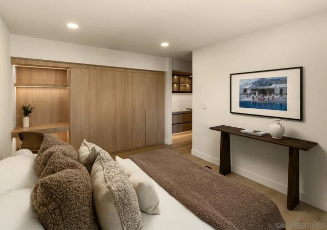 2163 Caminito Circulo Norte, La Jolla, CA 92037