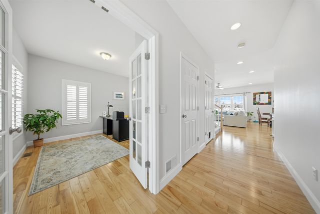 20 Sommerfield Drive, South Burlington, VT 05403