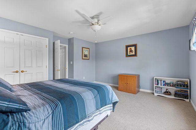 2 Seminole Way, Bloomfield, CT 06002