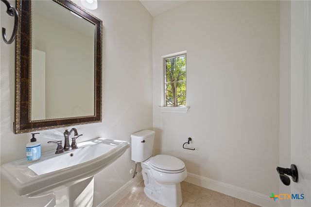 102 Cedar Glen Cove, Austin, TX 78734