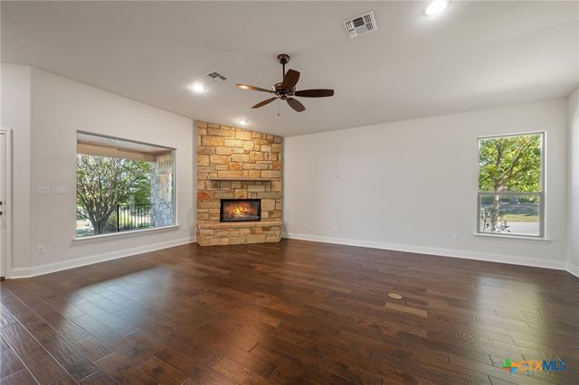 102 Cedar Glen Cove, Austin, TX 78734