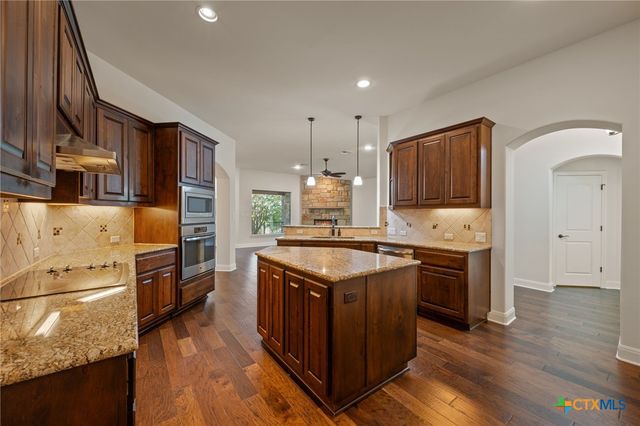 102 Cedar Glen Cove, Austin, TX 78734