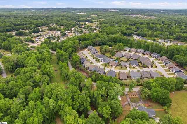 225 Coronet Lane, Taylors, SC 29687