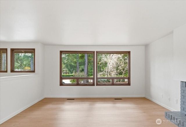 29040 188 Avenue SE, Kent, WA 98042