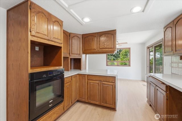 29040 188 Avenue SE, Kent, WA 98042