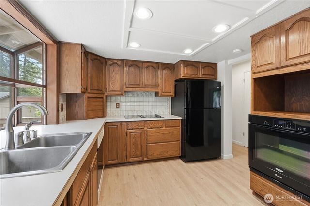 29040 188 Avenue SE, Kent, WA 98042