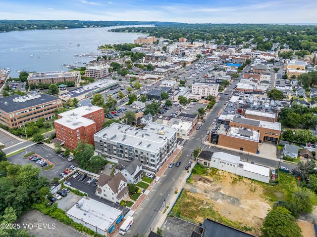 120 Monmouth Street MAE-304, Red Bank, NJ 07701