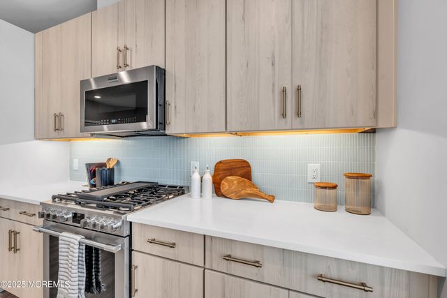 120 Monmouth Street MAE-304, Red Bank, NJ 07701
