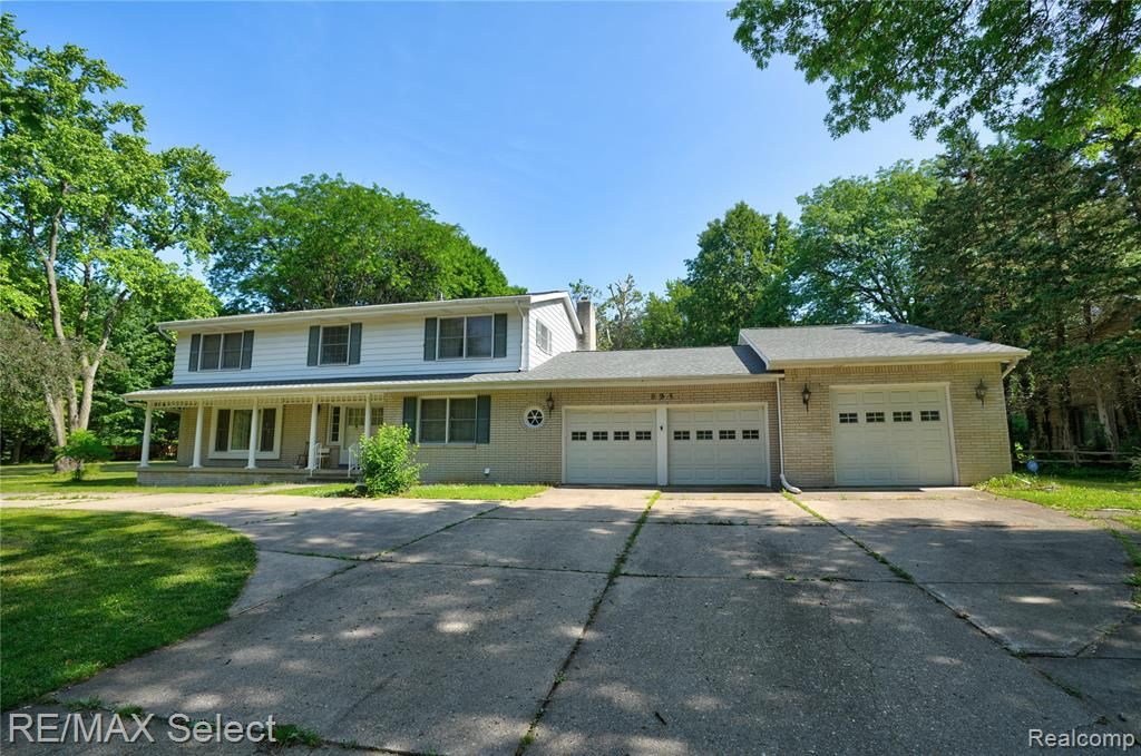 6088 Sierra Pass, Flint, MI 48532