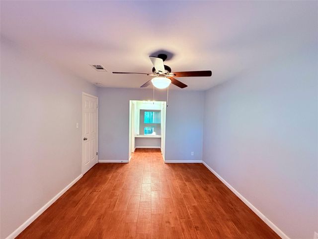 914 Beaver TRL B, Austin, TX 78746