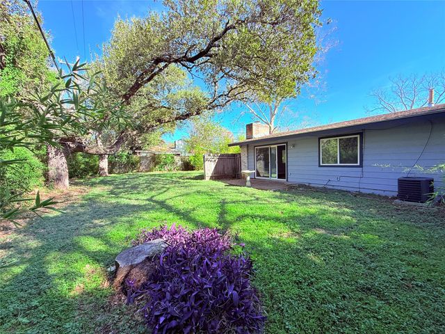 914 Beaver TRL B, Austin, TX 78746