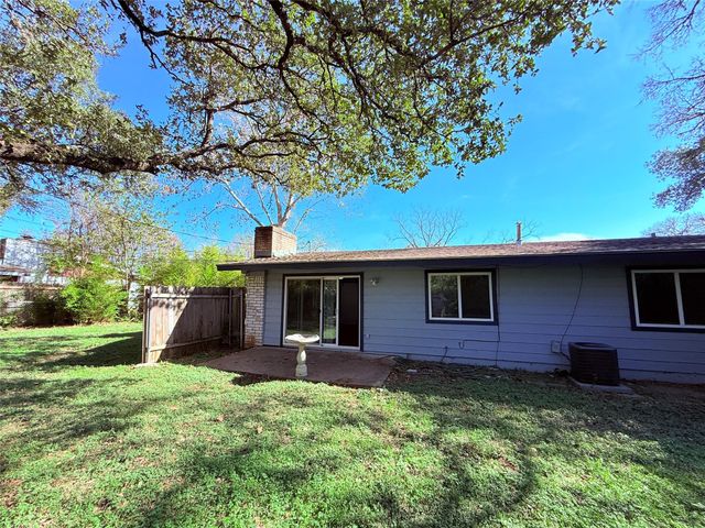 914 Beaver TRL B, Austin, TX 78746