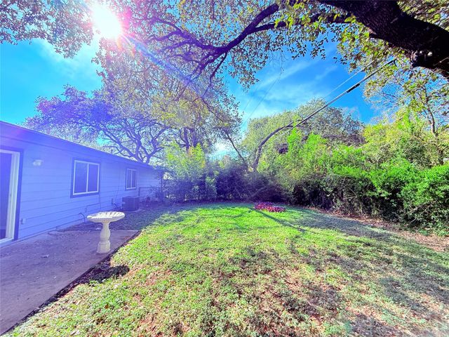 914 Beaver TRL B, Austin, TX 78746