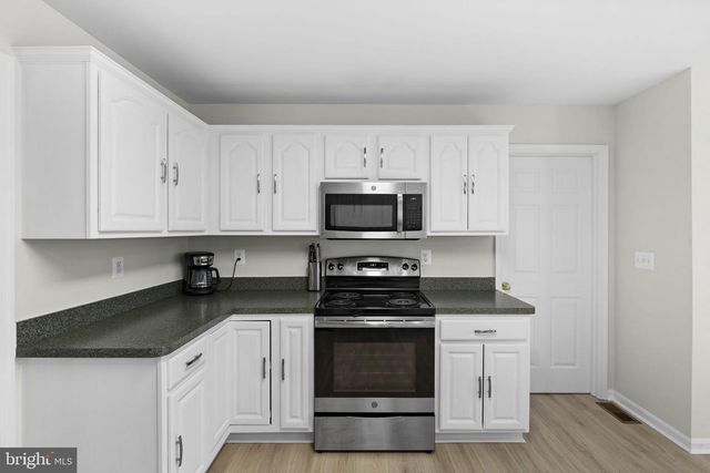 8514 STEVENSON DR, King George, VA 22485