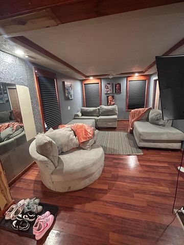 2228 9th Street, Muskegon Heights City, MI 49444