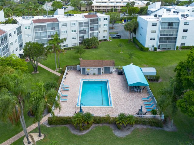 3286 Arcara Way 306, Lake Worth, FL 33467