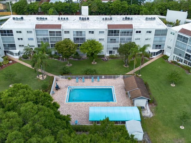 3286 Arcara Way 306, Lake Worth, FL 33467