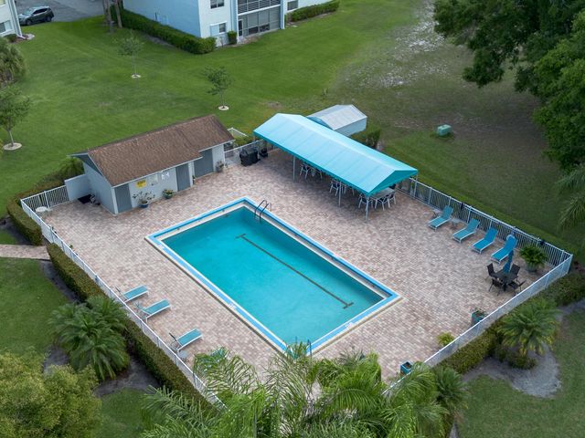 3286 Arcara Way 306, Lake Worth, FL 33467