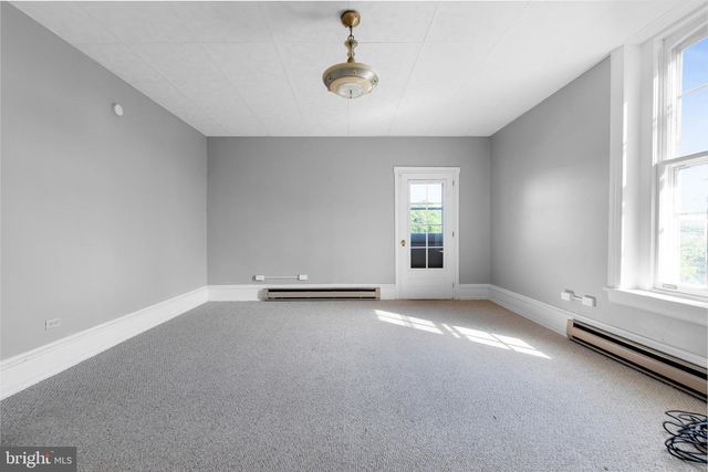 900 MAHANTONGO ST, Pottsville, PA 17901