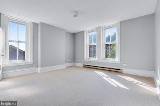 900 MAHANTONGO ST, Pottsville, PA 17901