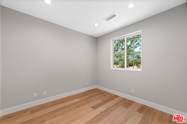 4120 Coolidge Avenue, Los Angeles, CA 90066