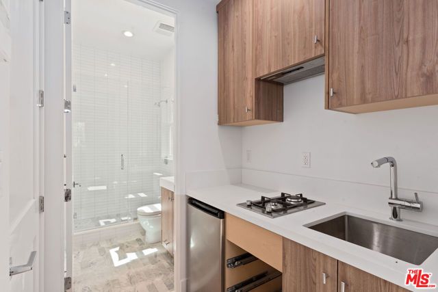 4120 Coolidge Avenue, Los Angeles, CA 90066