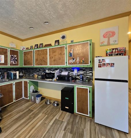 752 County Road 2250, Cleveland, TX 77327