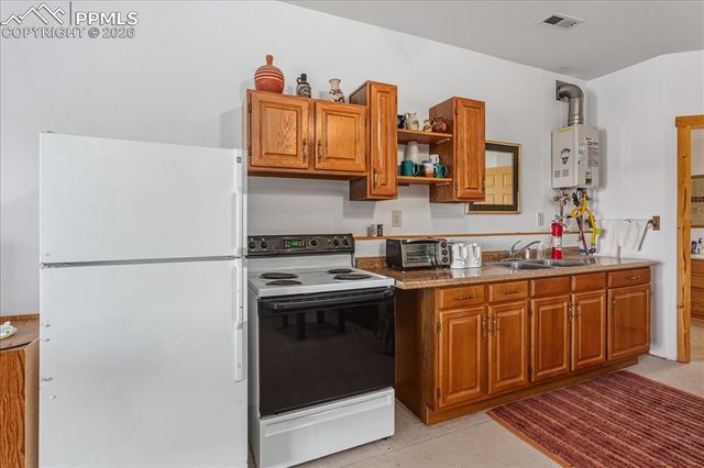 188 Centennial Circle, Westcliffe, CO 81252