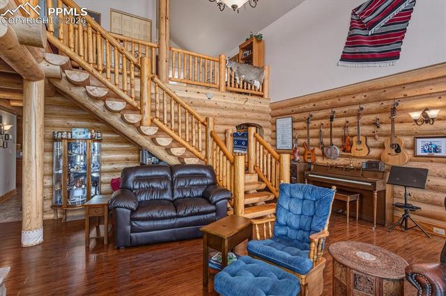 188 Centennial Circle, Westcliffe, CO 81252