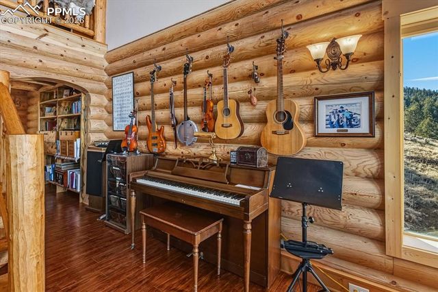 188 Centennial Circle, Westcliffe, CO 81252
