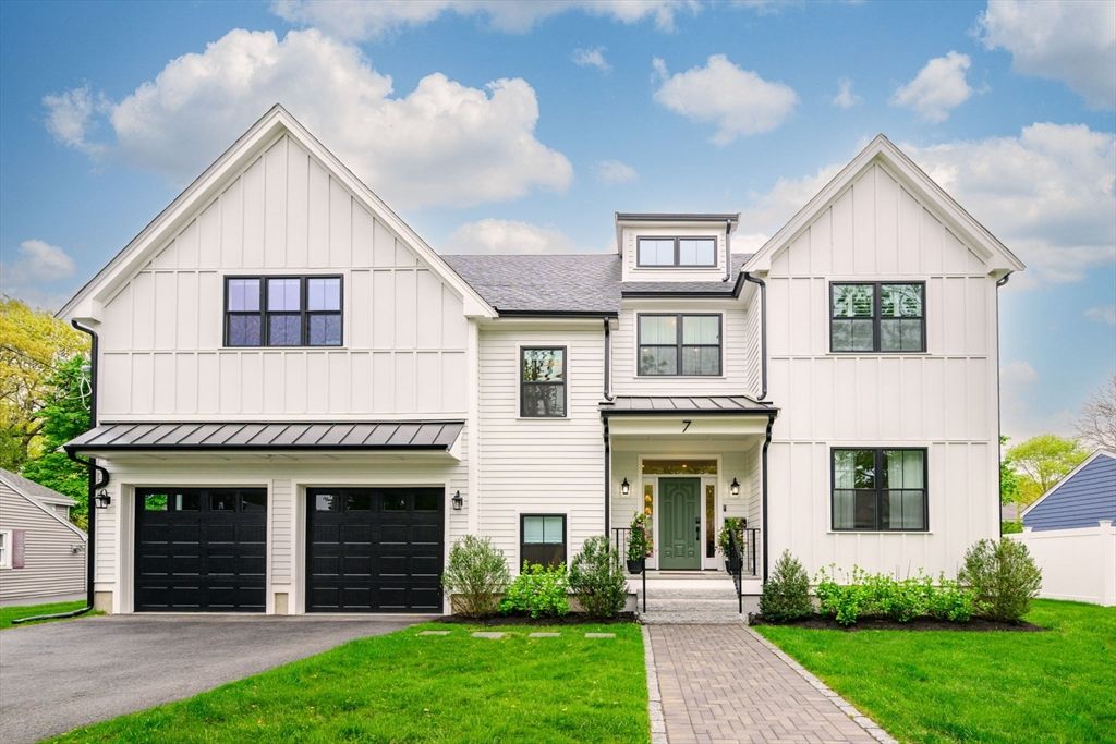 7 Phyllis Lane, Milton, MA 02186