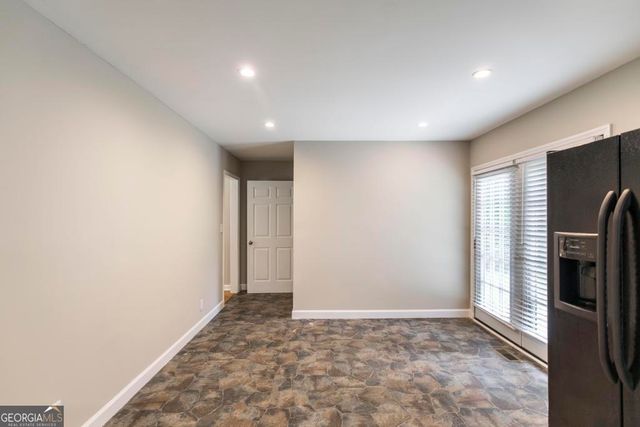 1049 Newport Road, Macon, GA 31210