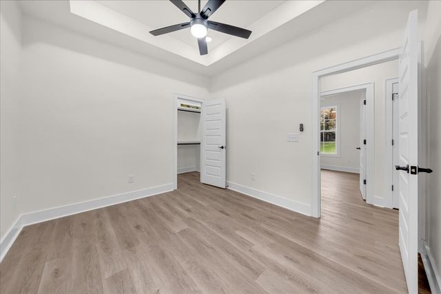 471 Sherwood Dr, Mcminnville, TN 37110