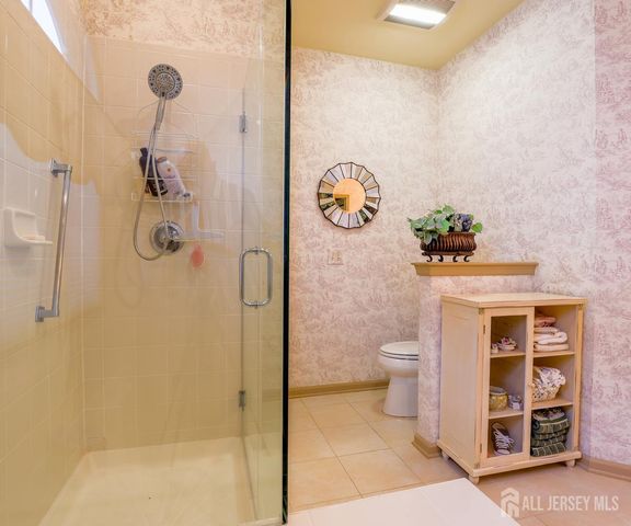 1 Leeds Lane, Monroe, NJ 08831