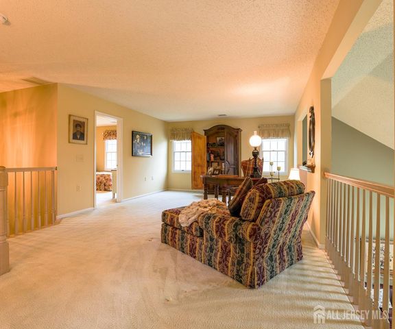 1 Leeds Lane, Monroe, NJ 08831