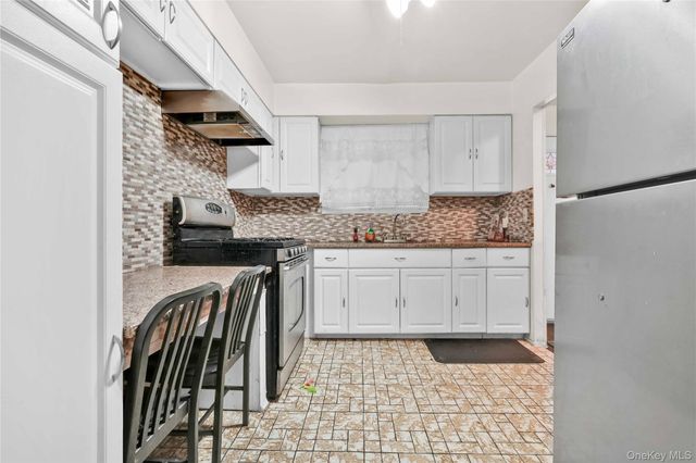 989 Schenck Avenue, Brooklyn, NY 11207